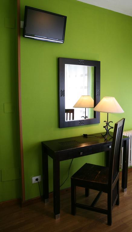 Casa Matias Hotel Sarria Bagian luar foto