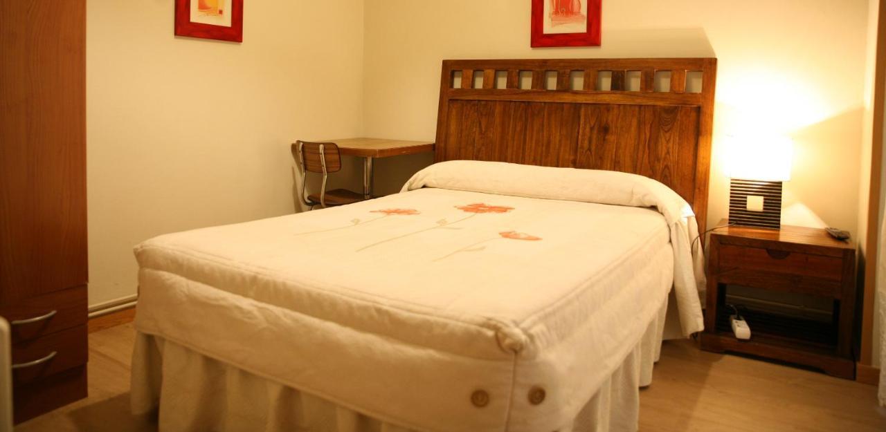 Casa Matias Hotel Sarria Bagian luar foto